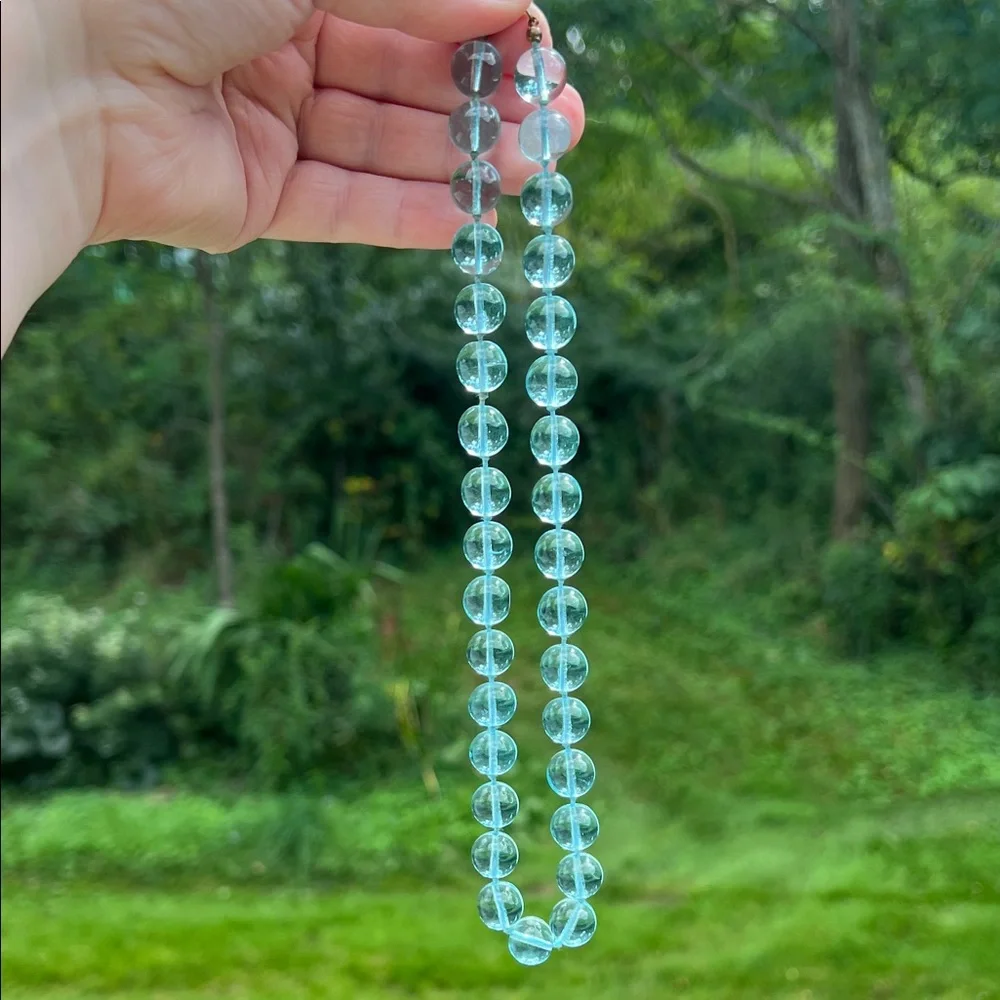 RARE Antique Light Aqua Blue Orb Pools of Light Handknotted Necklace - Picture 3 of 16